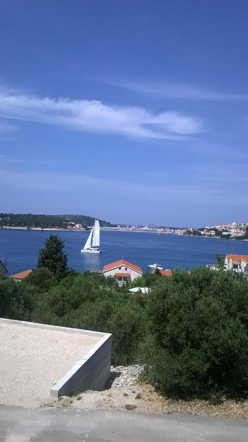 Varazdinci Рогозница Экстерьер фото